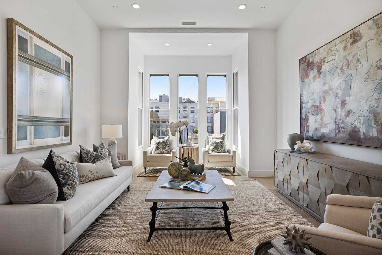 1502 Golden Gate Avenue - Photo 5 of 38