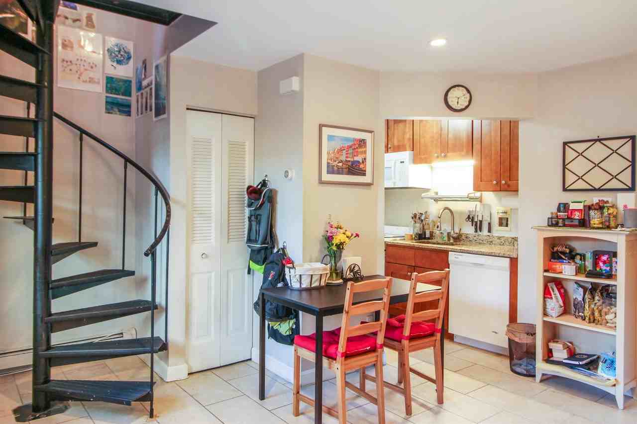 171 Erie St #A - Photo 5 of 10