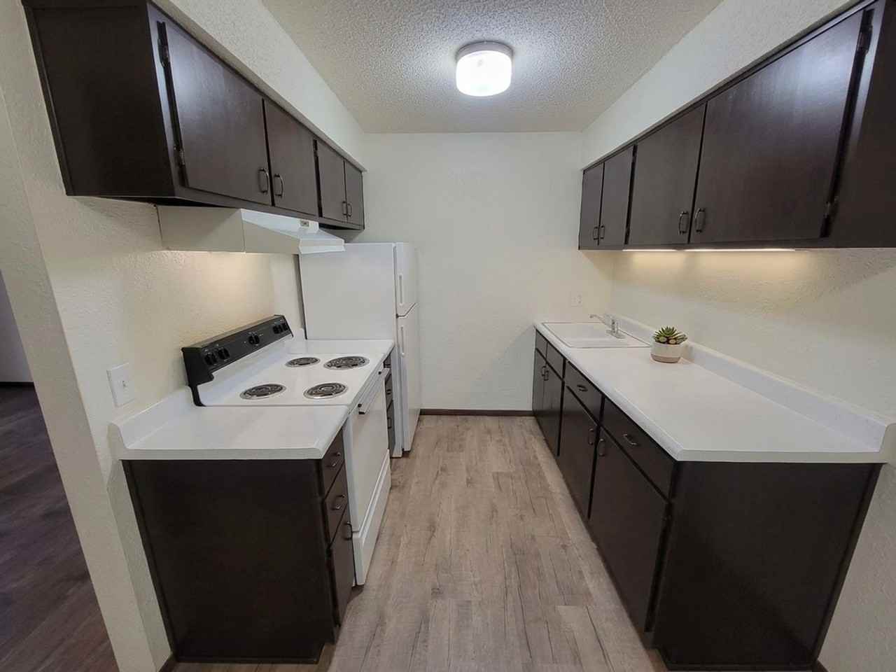 Neosho Meadows - Photo 6 of 12