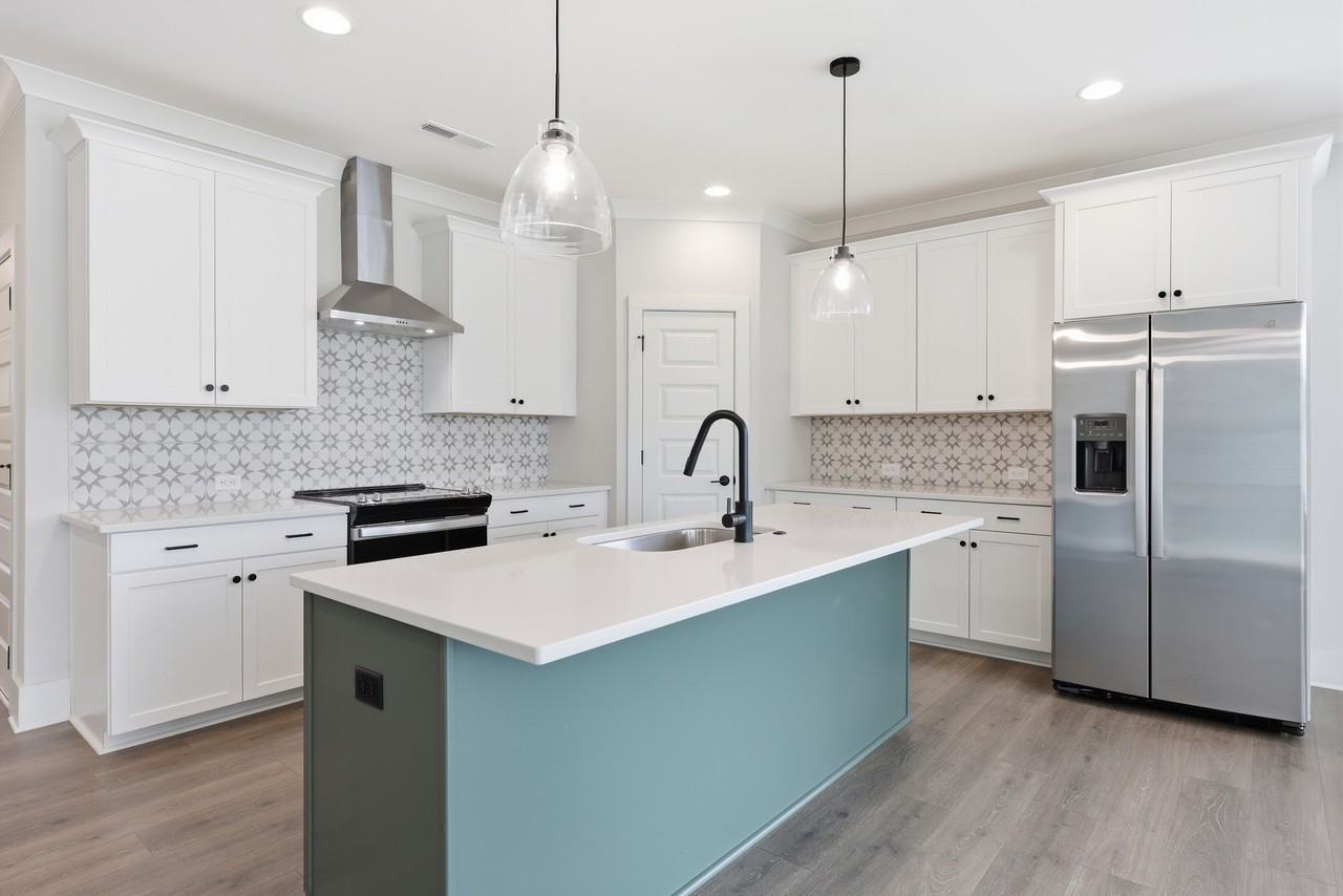 2957 Ross Ave #1 - Photo 2 of 32