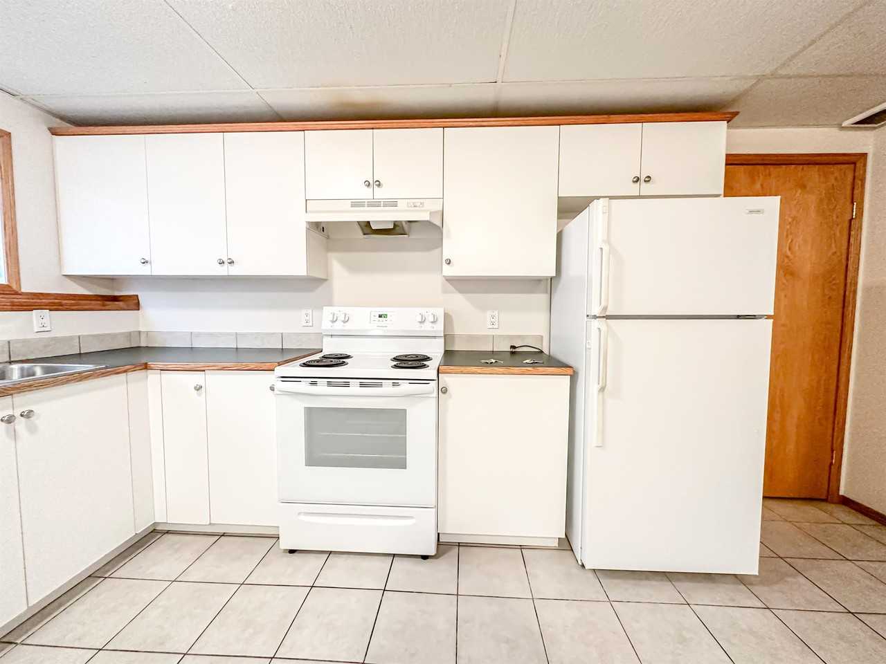 5120 42 Street, Olds, AB - Photo 3 of 17