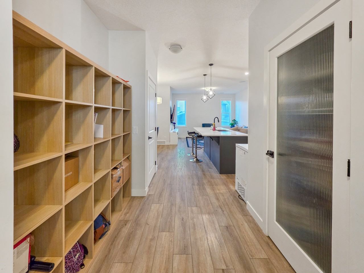14620 24 Street NW, Calgary, AB - Photo 5 of 30