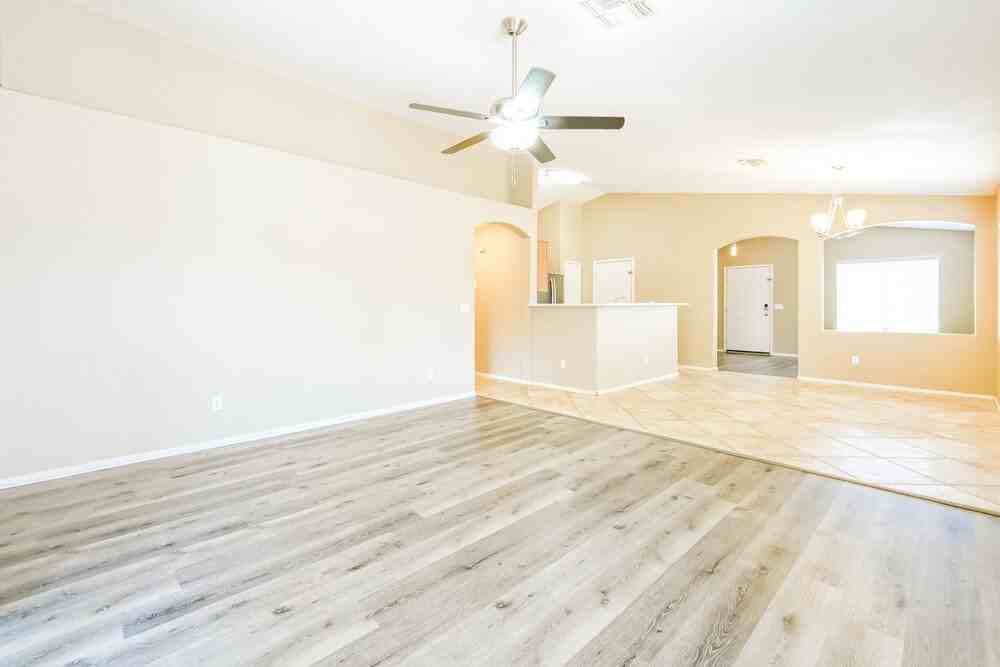 803 S Chatsworth - Photo 4 of 16
