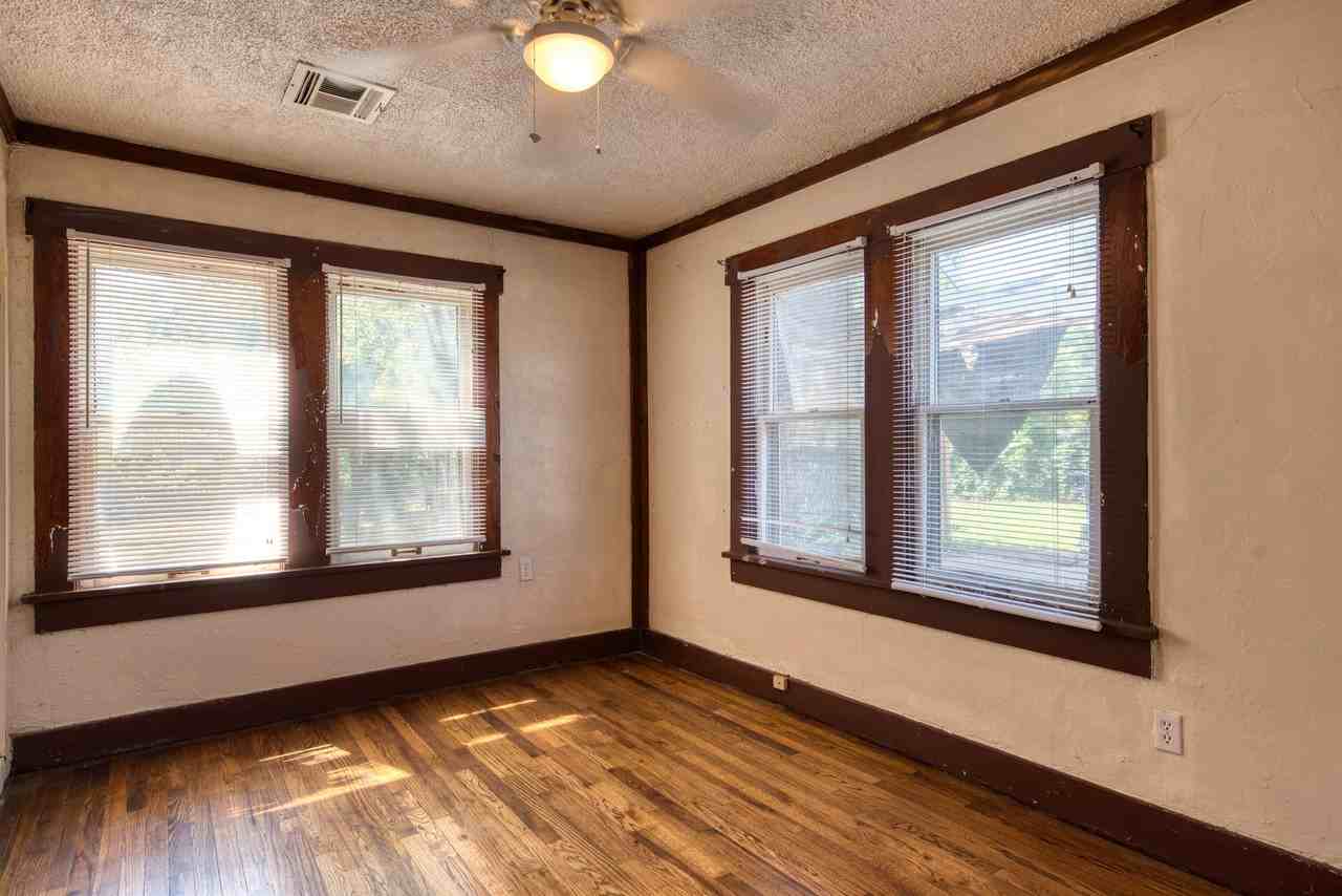 3224 Nw 13th St - Photo 6 of 20