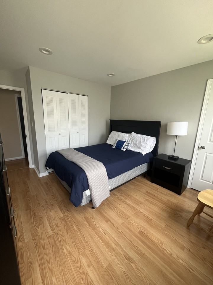 4 Rutgers Dr - Photo 3 of 14