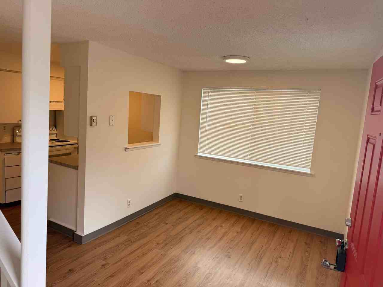 ZhH608 - R Street Apts - Photo 3 of 21