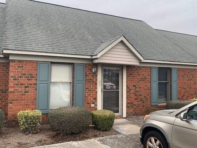 607 Main St #4