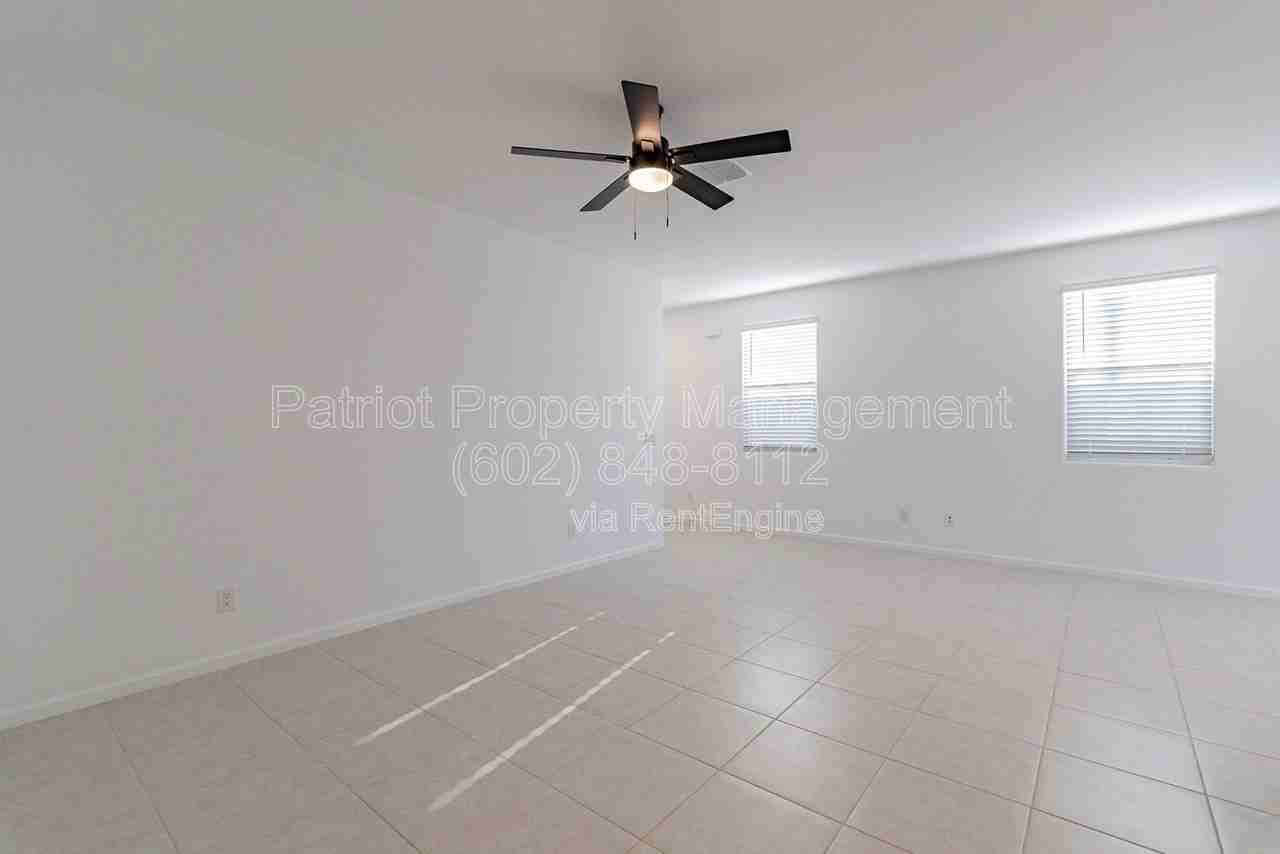 3236 W Caleb Rd - Photo 7 of 35