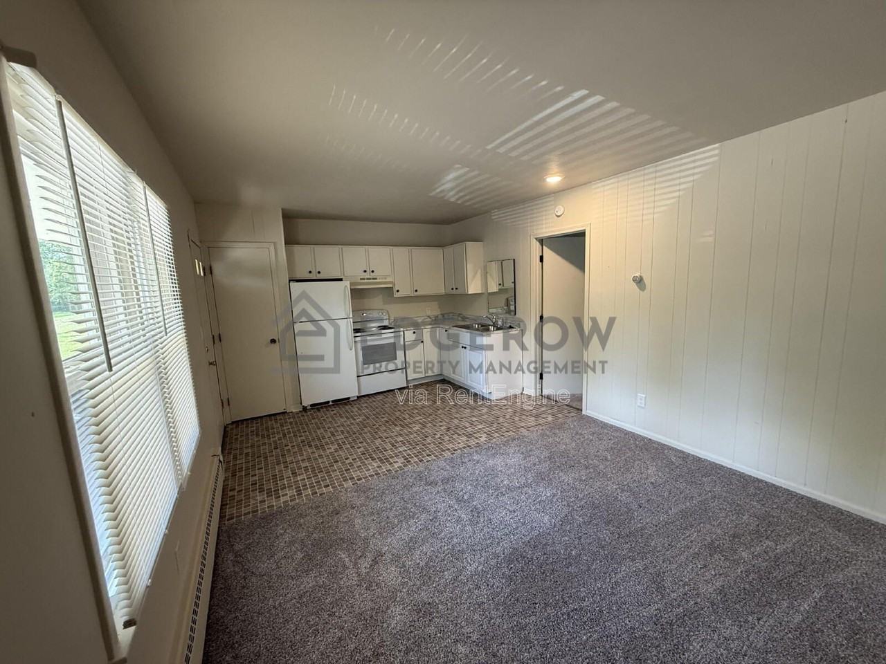 13827 Ironwood Dr Nw #7 - Photo 2 of 6