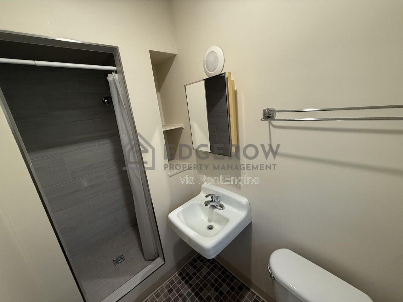 13827 Ironwood Dr Nw #7 - Photo 6 of 6