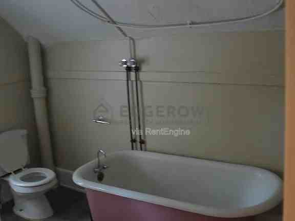 635 Lafayette Ave Ne #2 - Photo 6 of 8