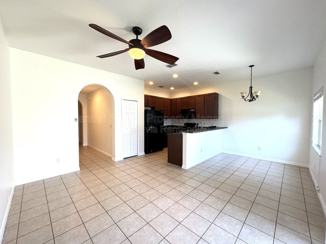 12117 Citruswood Dr - Photo 7 of 28