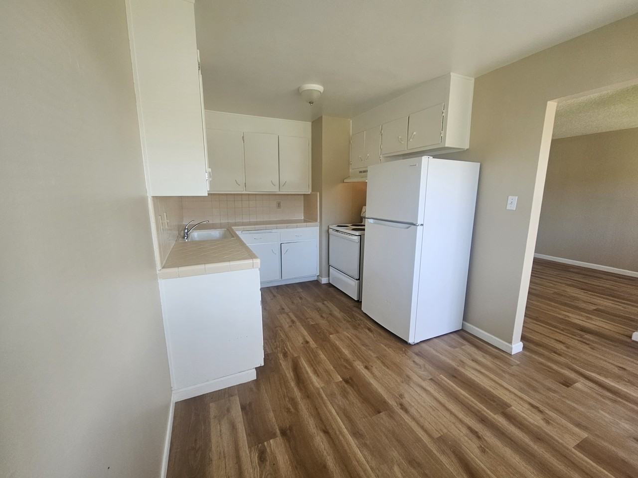3601 Fairview Drive - Photo 5 of 8
