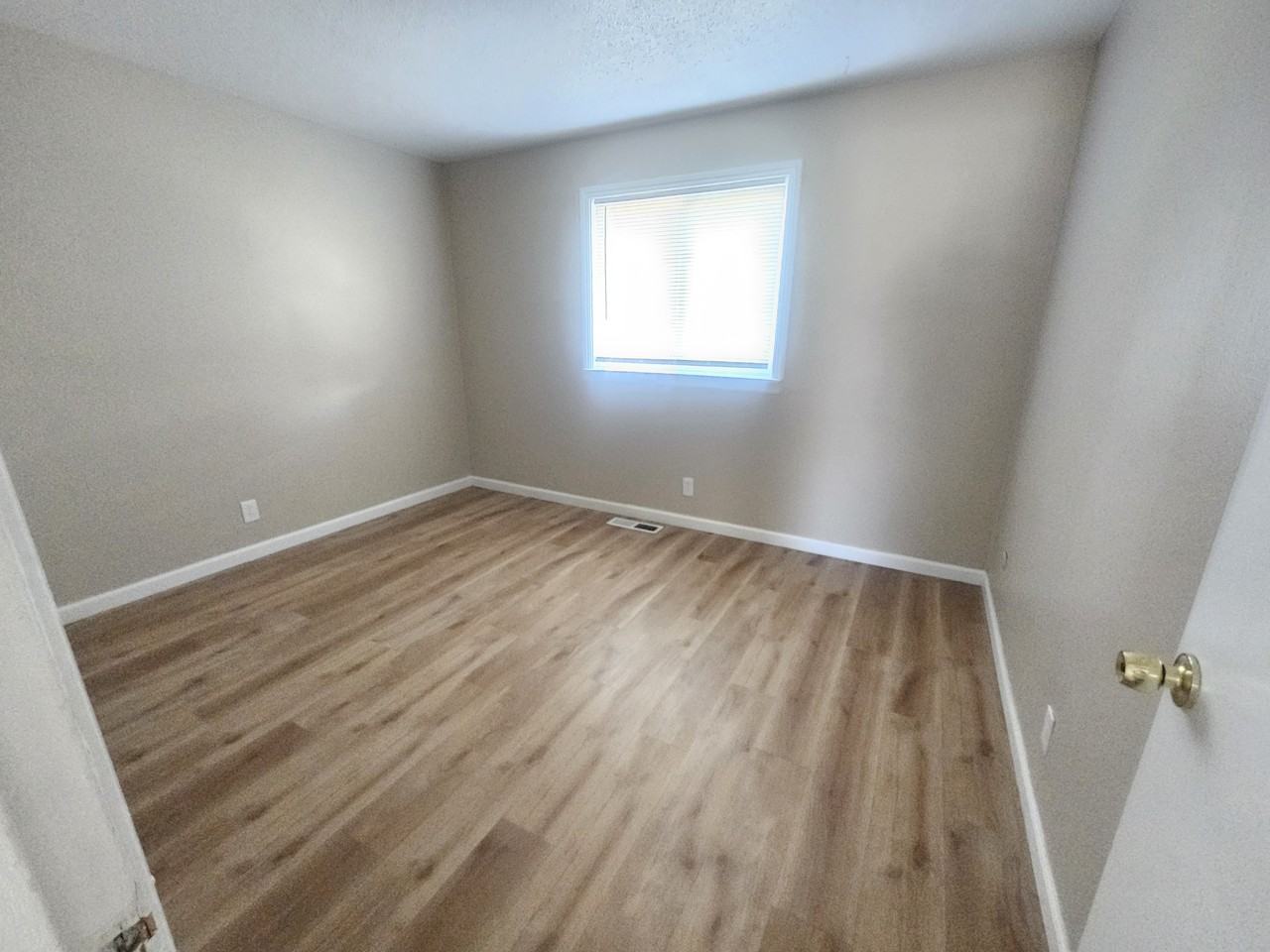 3601 Fairview Drive - Photo 7 of 8