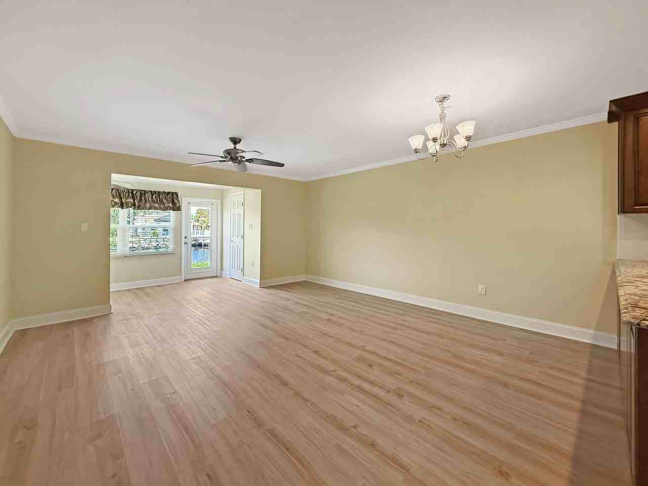 4533 Marine Pkwy #101 - Photo 4 of 28