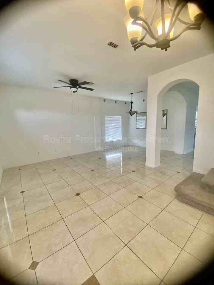 1690 Big Oak Ln - Photo 2 of 37