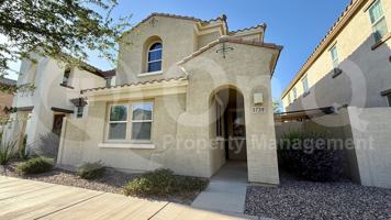 featured image of 3739 E Trinity Ln