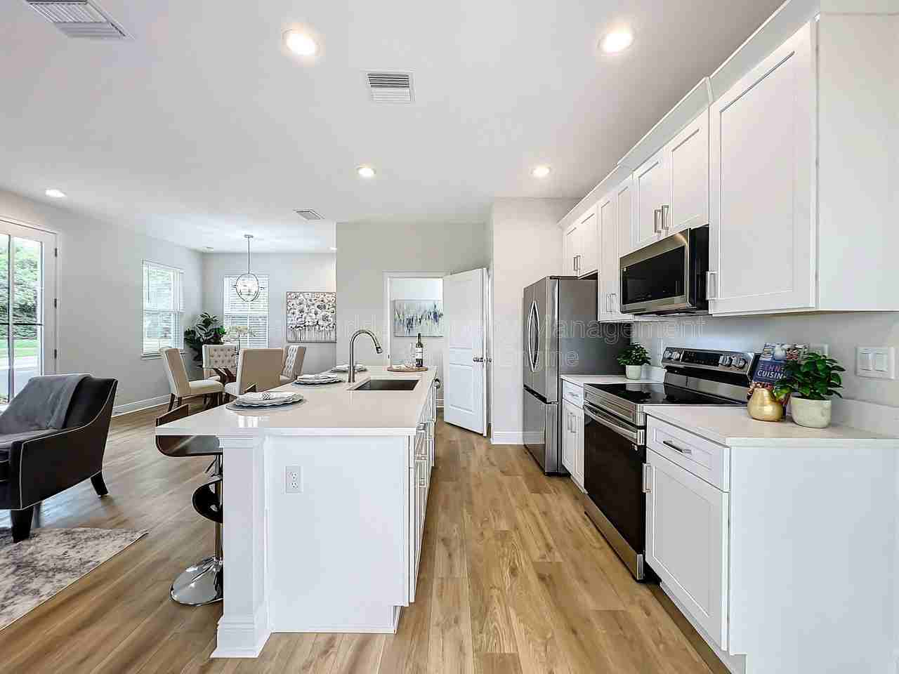 2250 S Bumby Ave #200 - Photo 4 of 37