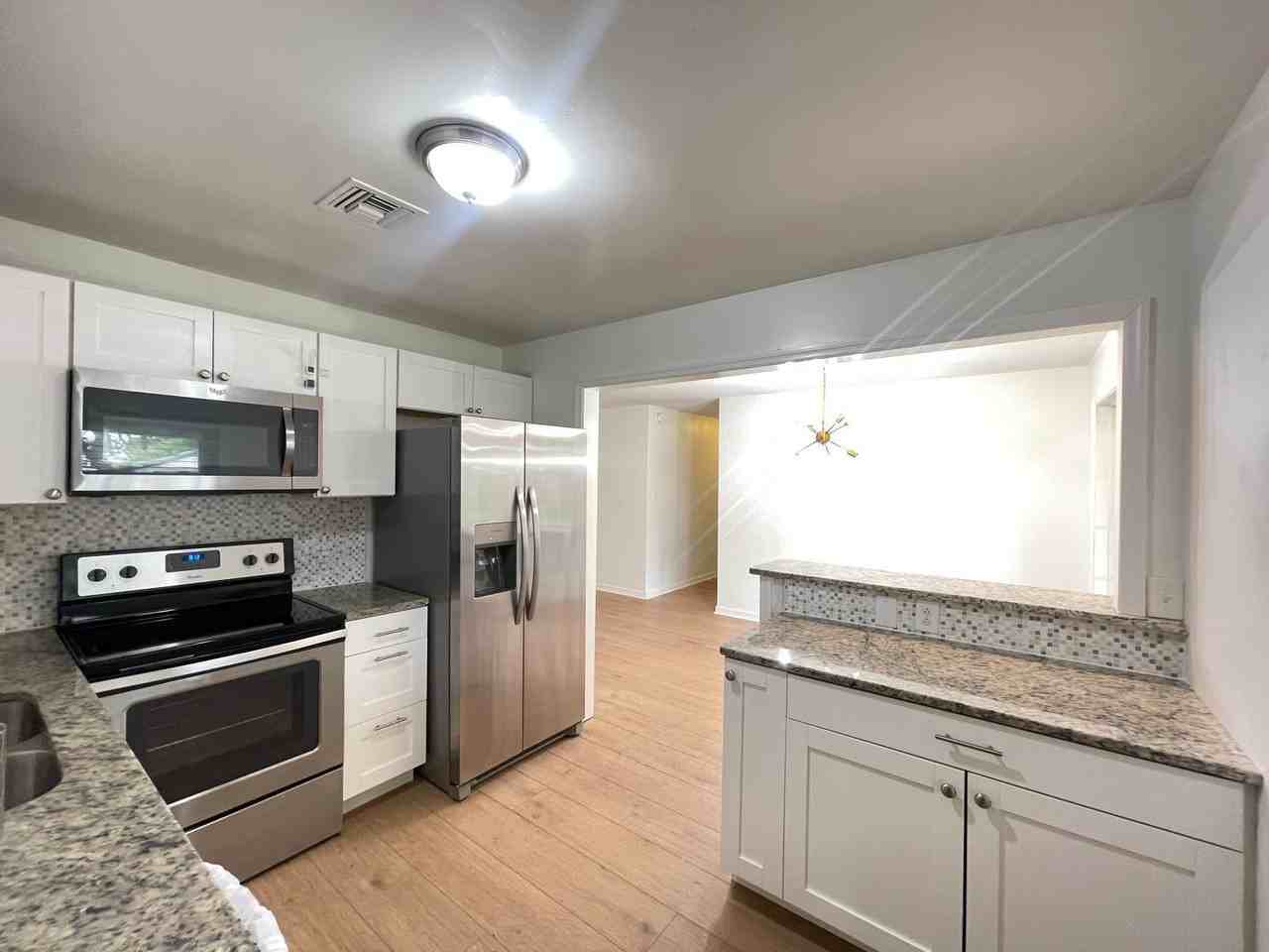 44 S Cortez Ave - Photo 5 of 18