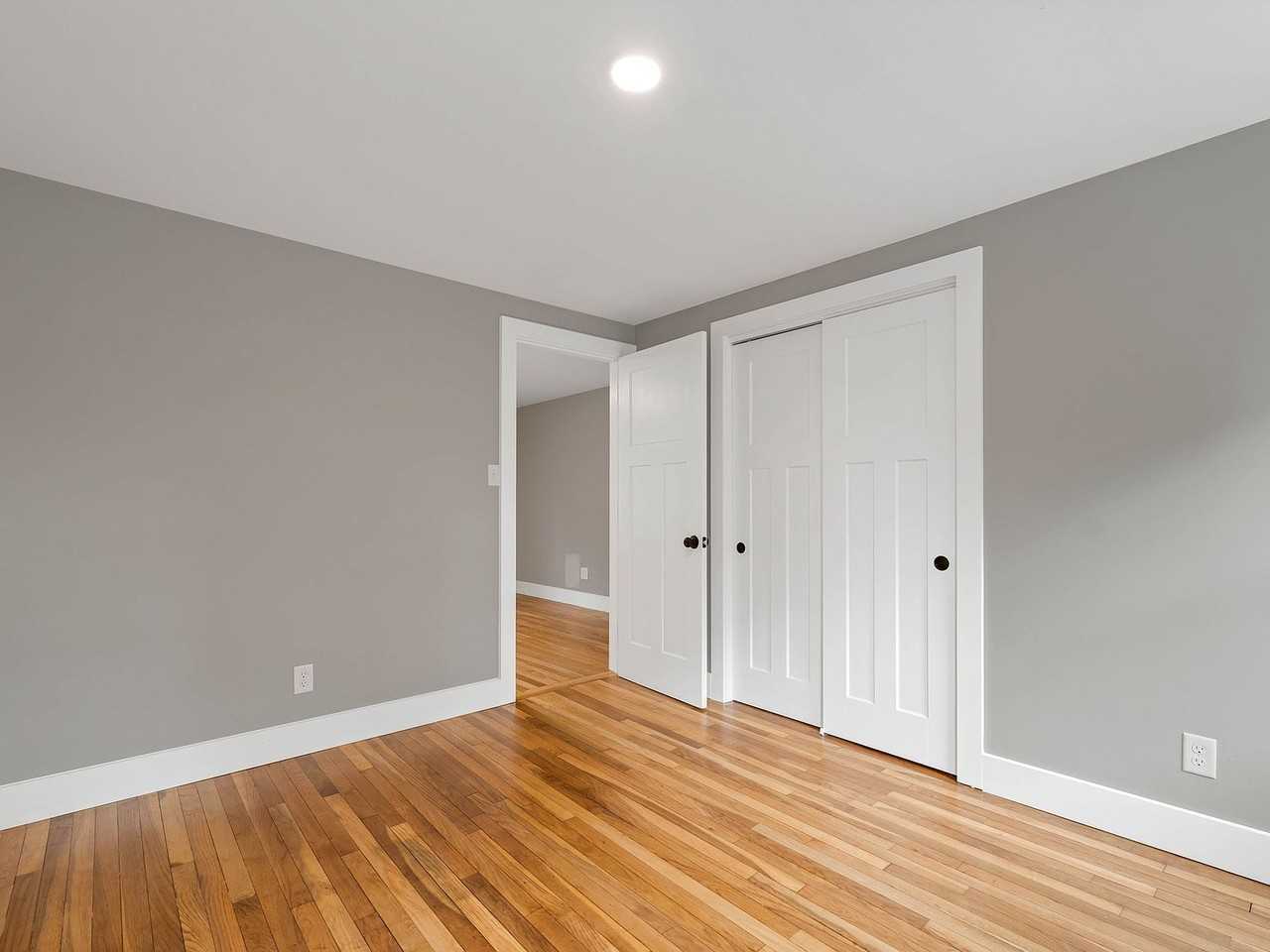 175 Pleasant St #2A - Photo 5 of 14