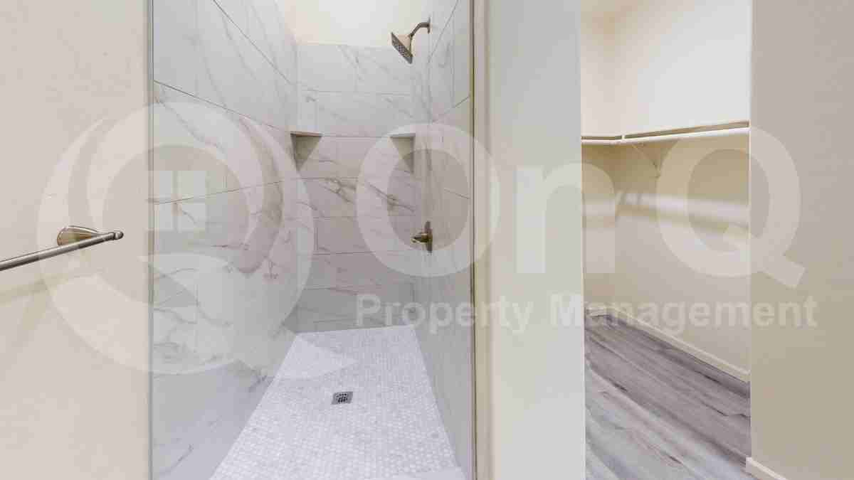 3726 E Mercedes Ct - Photo 2 of 13