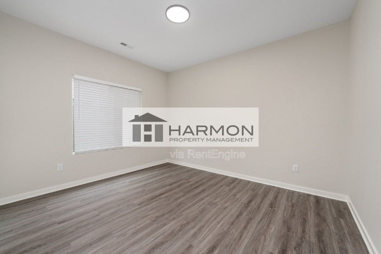 3306 W 9th St N - Photo 6 of 14
