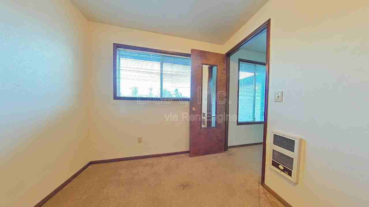3318 Ne Lancaster St #3 - Photo 7 of 13