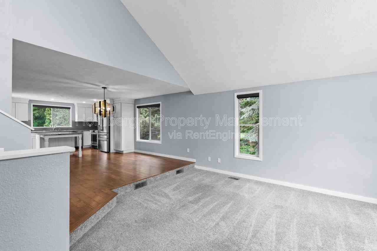 3807 S Woodward Rd - Photo 7 of 42