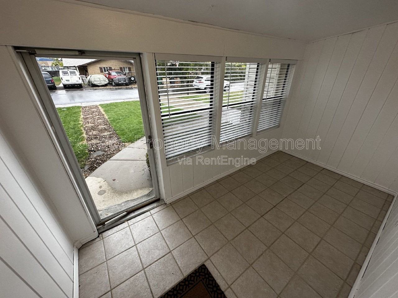 1685 Yukon St - Photo 3 of 30