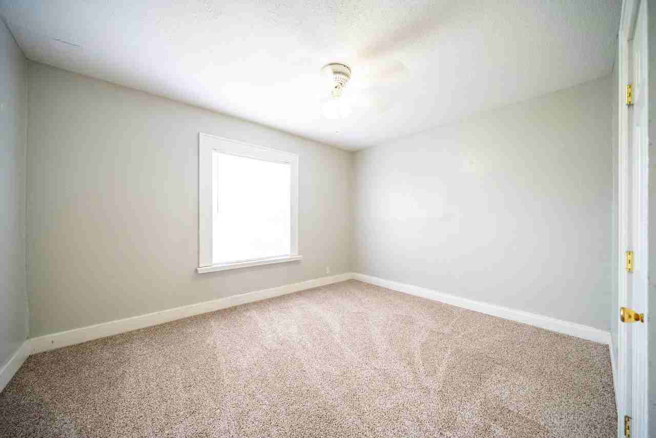 1431 N 6th St - Photo 6 of 11