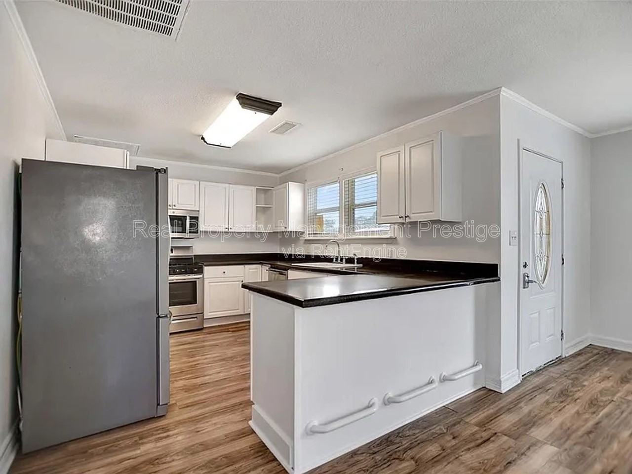 5309 Perry Ave - Photo 6 of 8