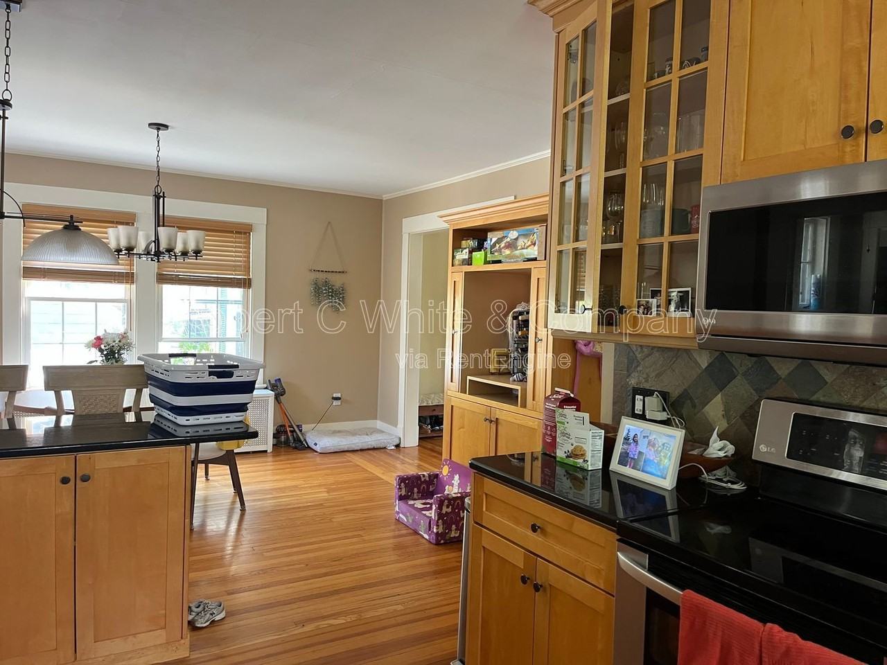 109 Ardmore St - Photo 4 of 25