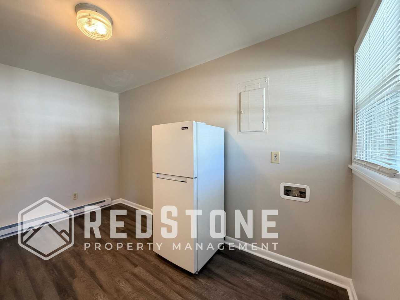 128 Friendly Rd - Photo 6 of 16