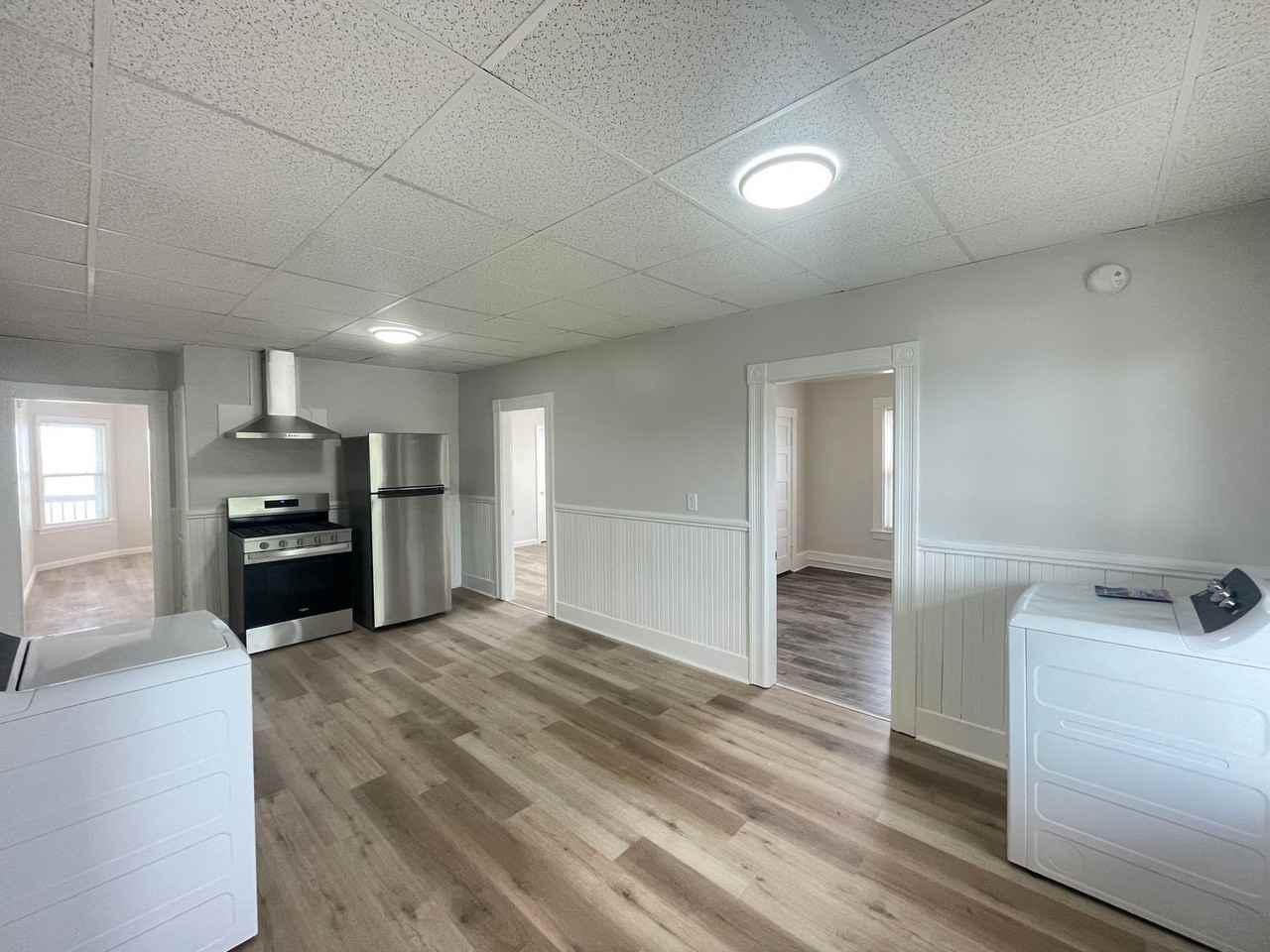 551 Somerville St #3rdFL - Photo 2 of 25
