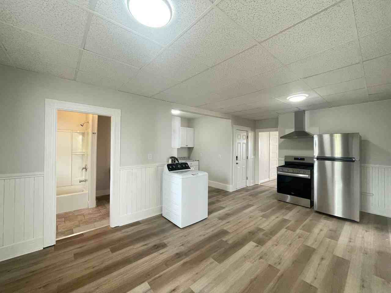551 Somerville St #3rdFL - Photo 3 of 25