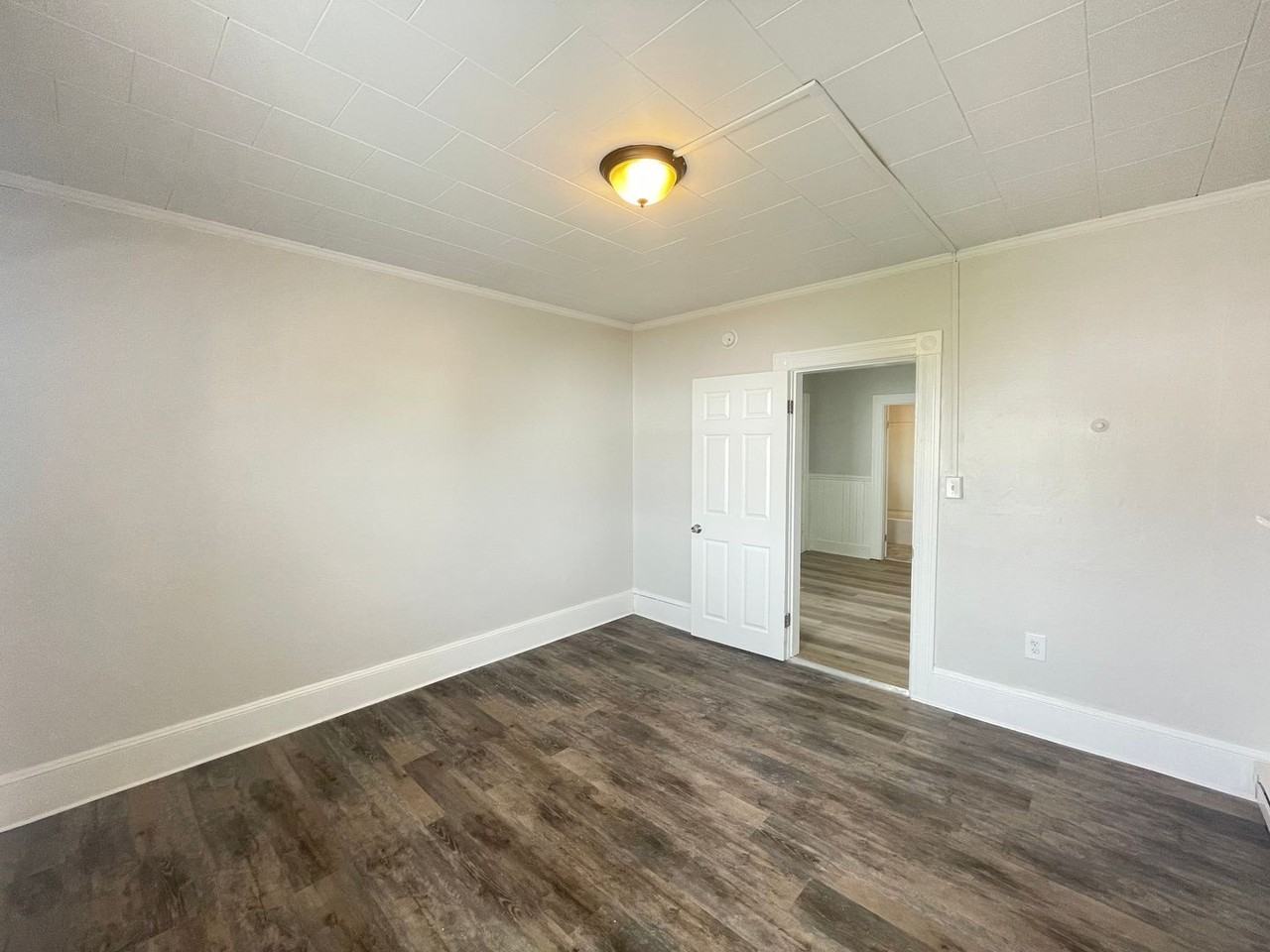 551 Somerville St #3rdFL - Photo 7 of 25
