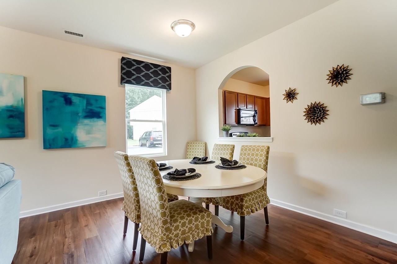 The Reserve at Catawba Creek Townhomes - Photo 6 of 18