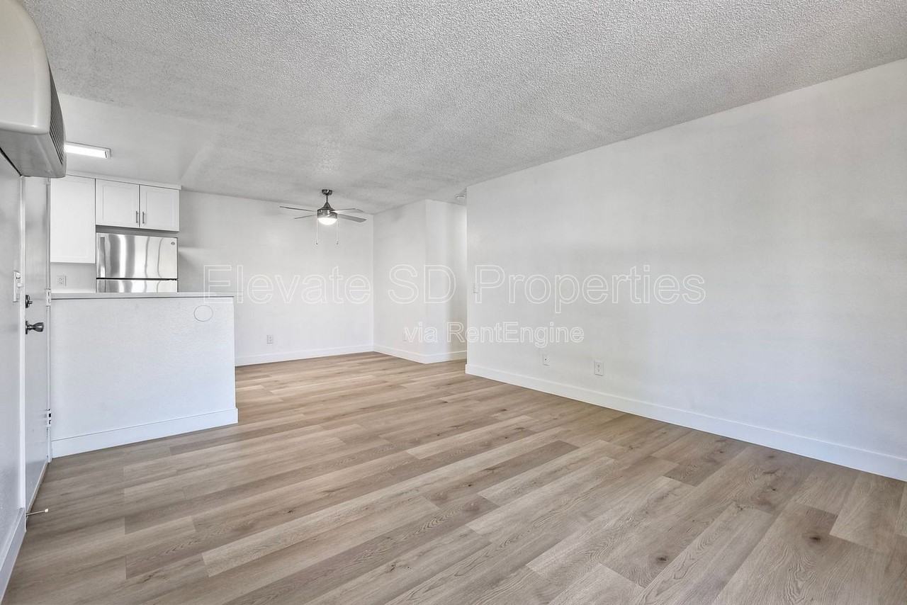 9356 Creekside Ct #50 - Photo 2 of 39