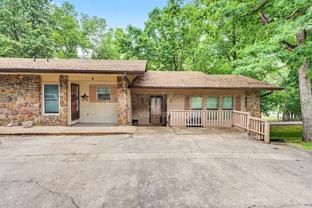 2 William Ln - Photo 1 of 1