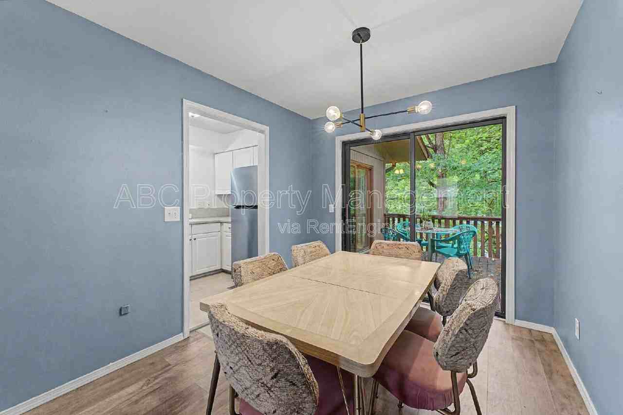 2 William Ln - Photo 6 of 22