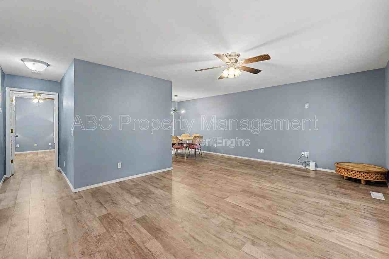 2 William Ln - Photo 7 of 22
