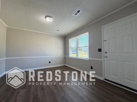 featured image of 327 E Parker St #B