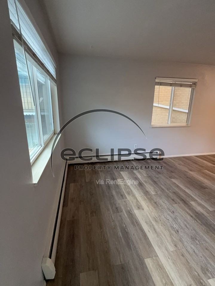 445 Chipeta Ave #16 - Photo 3 of 21