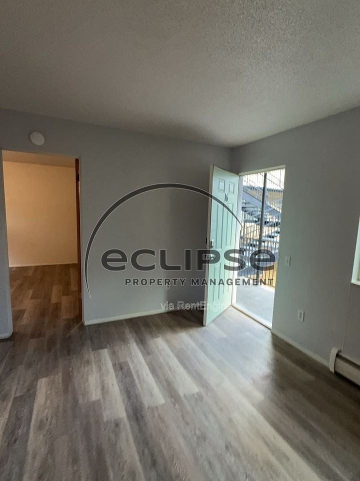 445 Chipeta Ave #16 - Photo 5 of 21