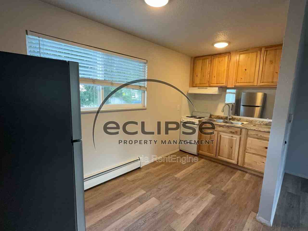 445 Chipeta Ave #16 - Photo 7 of 21