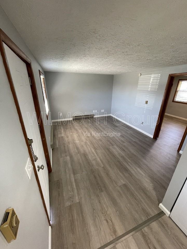 1818 Michigan St #3 - Photo 3 of 14