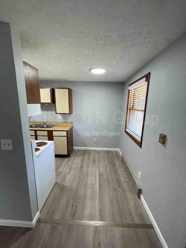 1818 Michigan St #3 - Photo 5 of 14