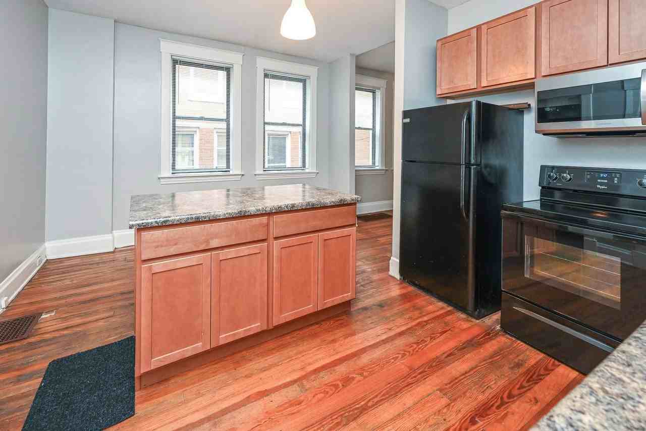 2342 Chickasaw St #3 - Photo 3 of 17