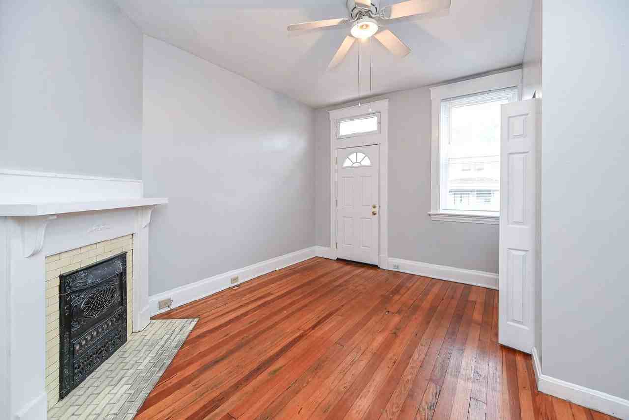 2342 Chickasaw St #3 - Photo 7 of 17