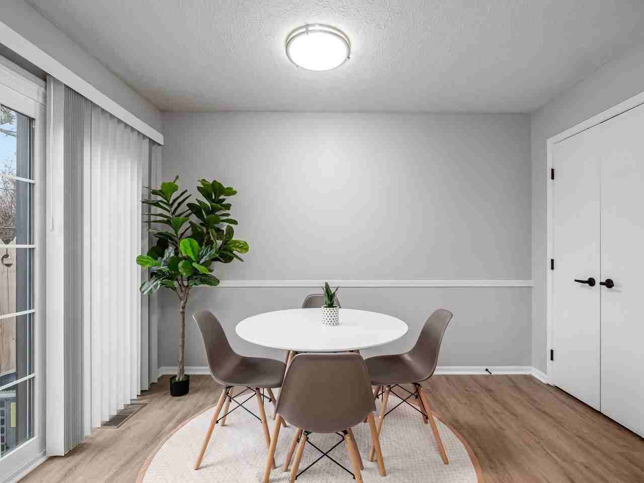 187 Blakeford Dr - Photo 6 of 32